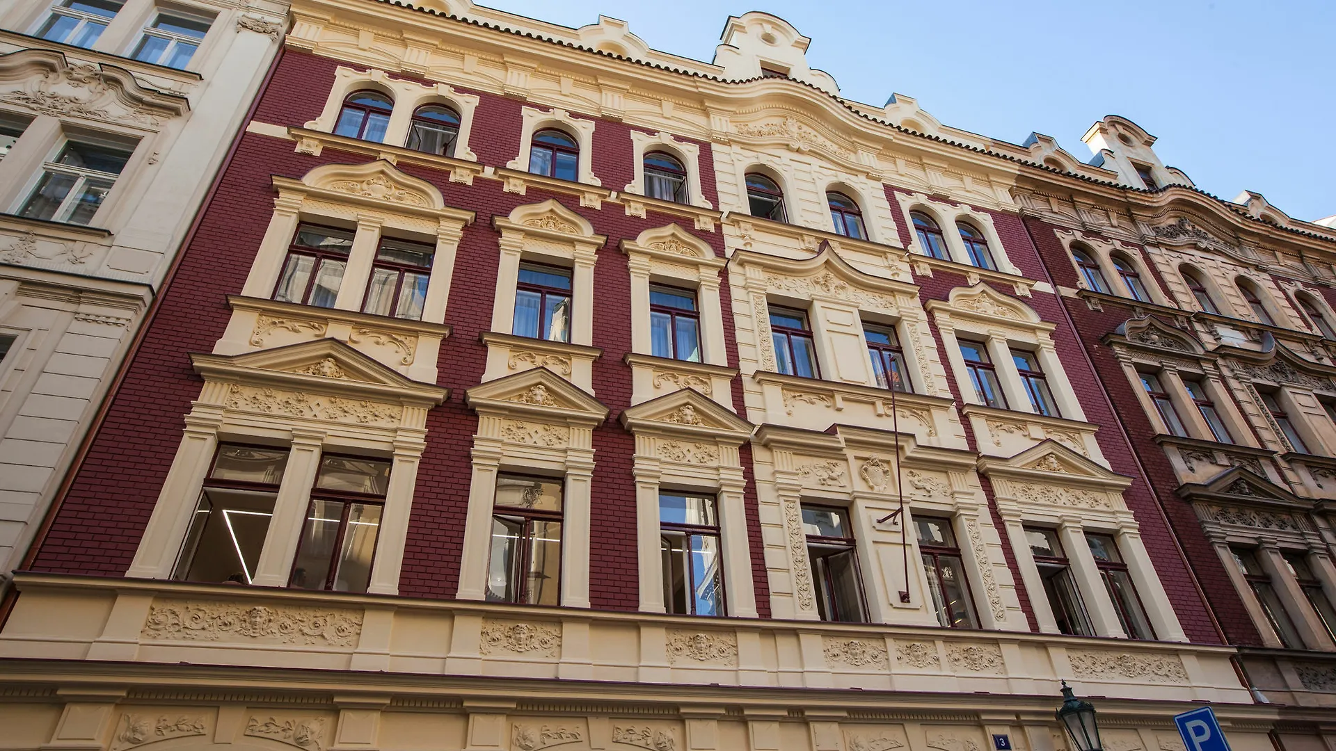 Gorgeous Prague Rooms 0*,